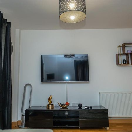 Dartford Luxury 2 Bed Apartment Buitenkant foto