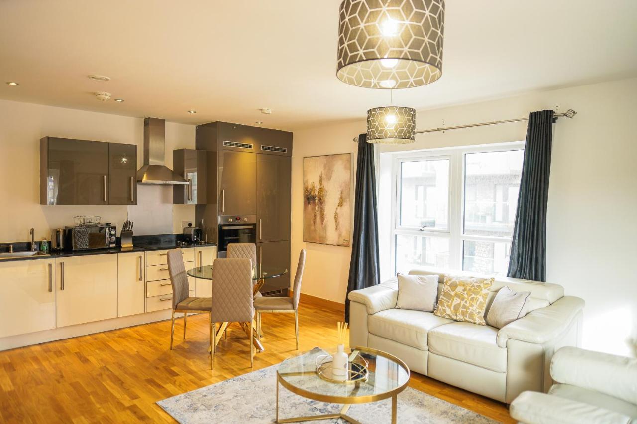 Dartford Luxury 2 Bed Apartment Buitenkant foto